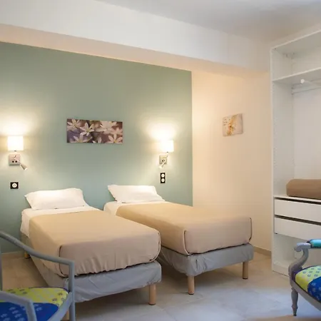 Appart hôtel Des Joncas *